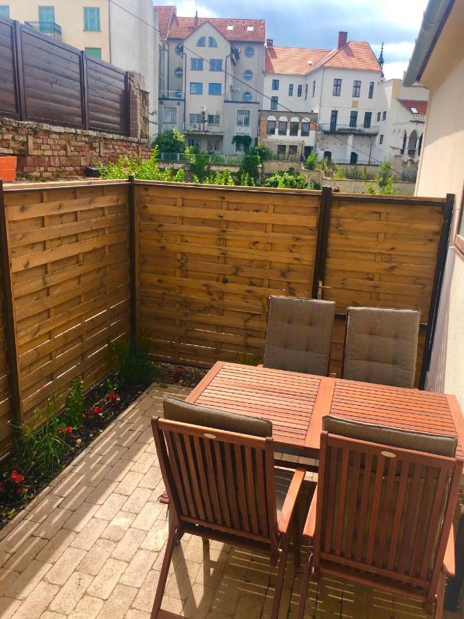 Boróka Apartman Belváros Veszprém Exterior foto